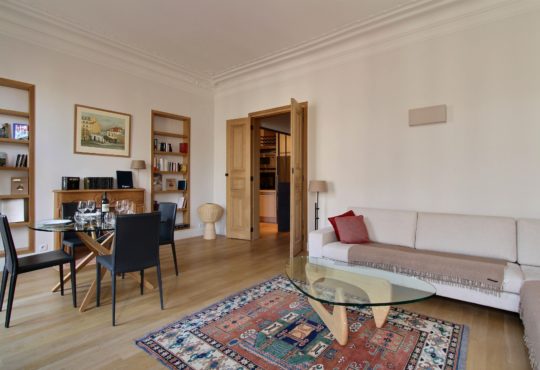 Beautiful 2-bedroom close to Notre-Dame-de-Paris