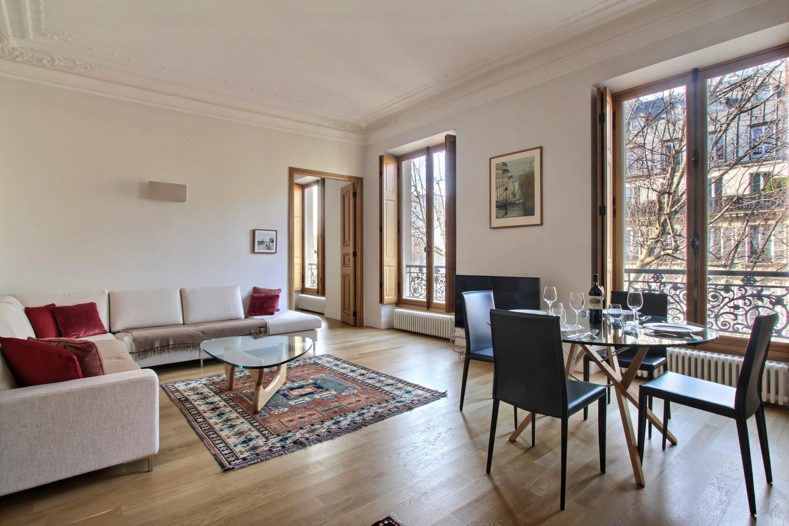 Beautiful 2-bedroom close to Notre-Dame-de-Paris