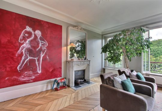 Spacious 2-bedroom on boulevard Saint-Germain