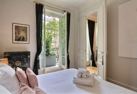 2 chambres avec balcon entre la Sorbonne et le Jardin du Luxembourg