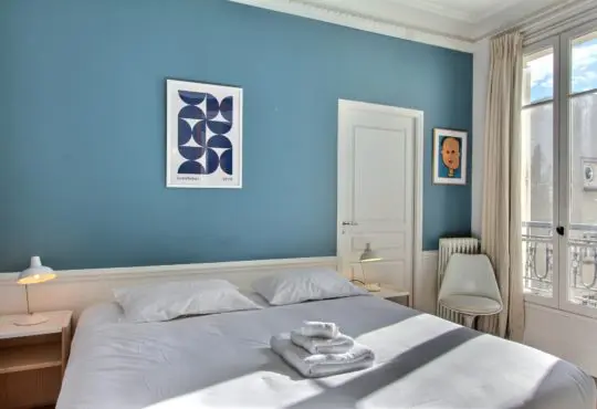 Appartement deux chambres à Saint-Germain avec jolies vues sur les toits parisiens