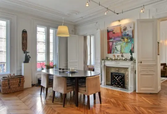 Traditional Parisian apartment, 2 bedrooms and 2 bathrooms, between the Panthéon and the Luxembourg Garden