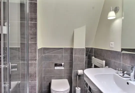 Bright 2-bedroom near Saint-Lazare and Opera