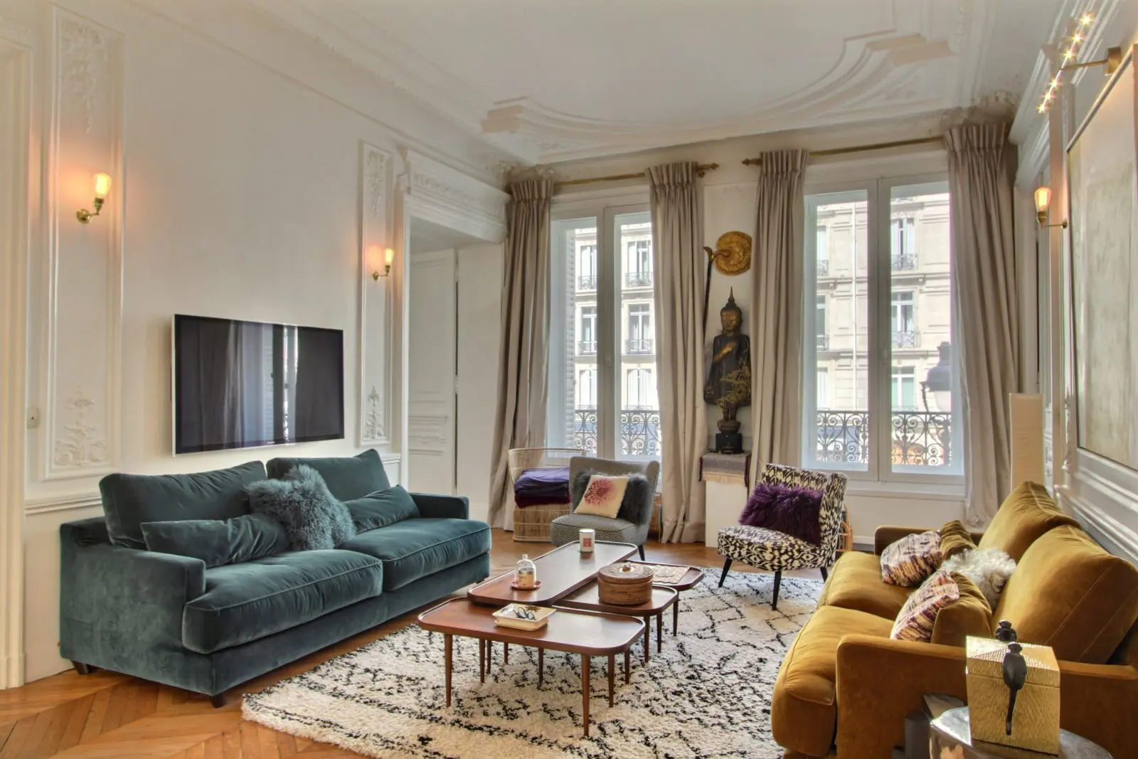 Traditional Parisian apartment, 2 bedrooms and 2 bathrooms, between the Panthéon and the Luxembourg Garden