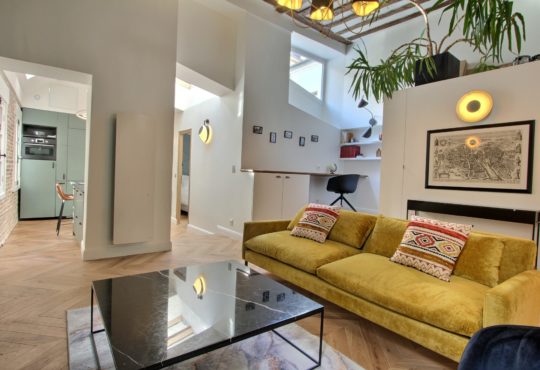 Furnished apartment Well designed 2-bedroom in the Marais, recently refurbished